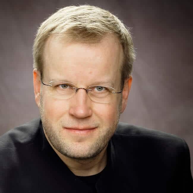 Kapellimestari Markus Lehtinen